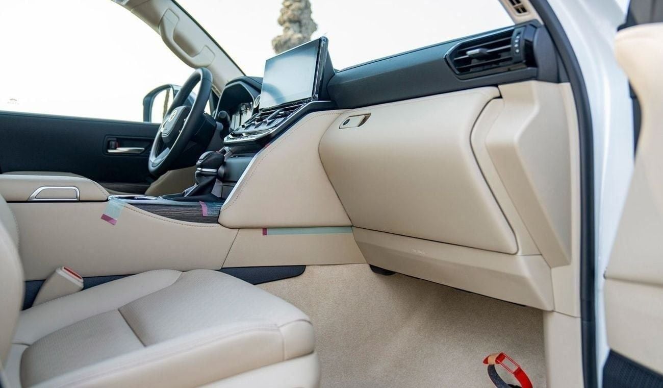 Toyota Land Cruiser LAND CRUISER VXR 3.3L DIESEL 2025