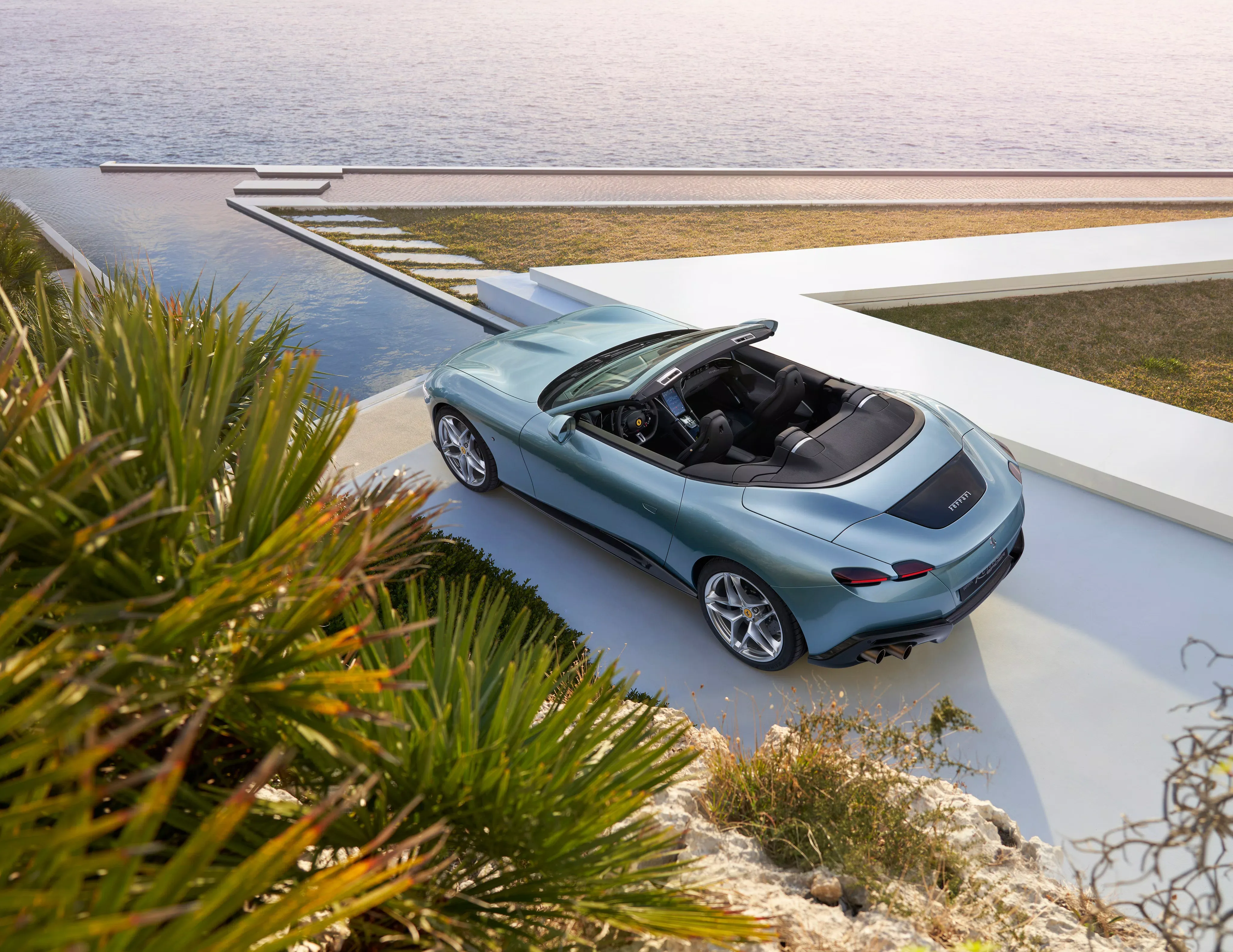 Ferrari Roma exterior - Rear Top View