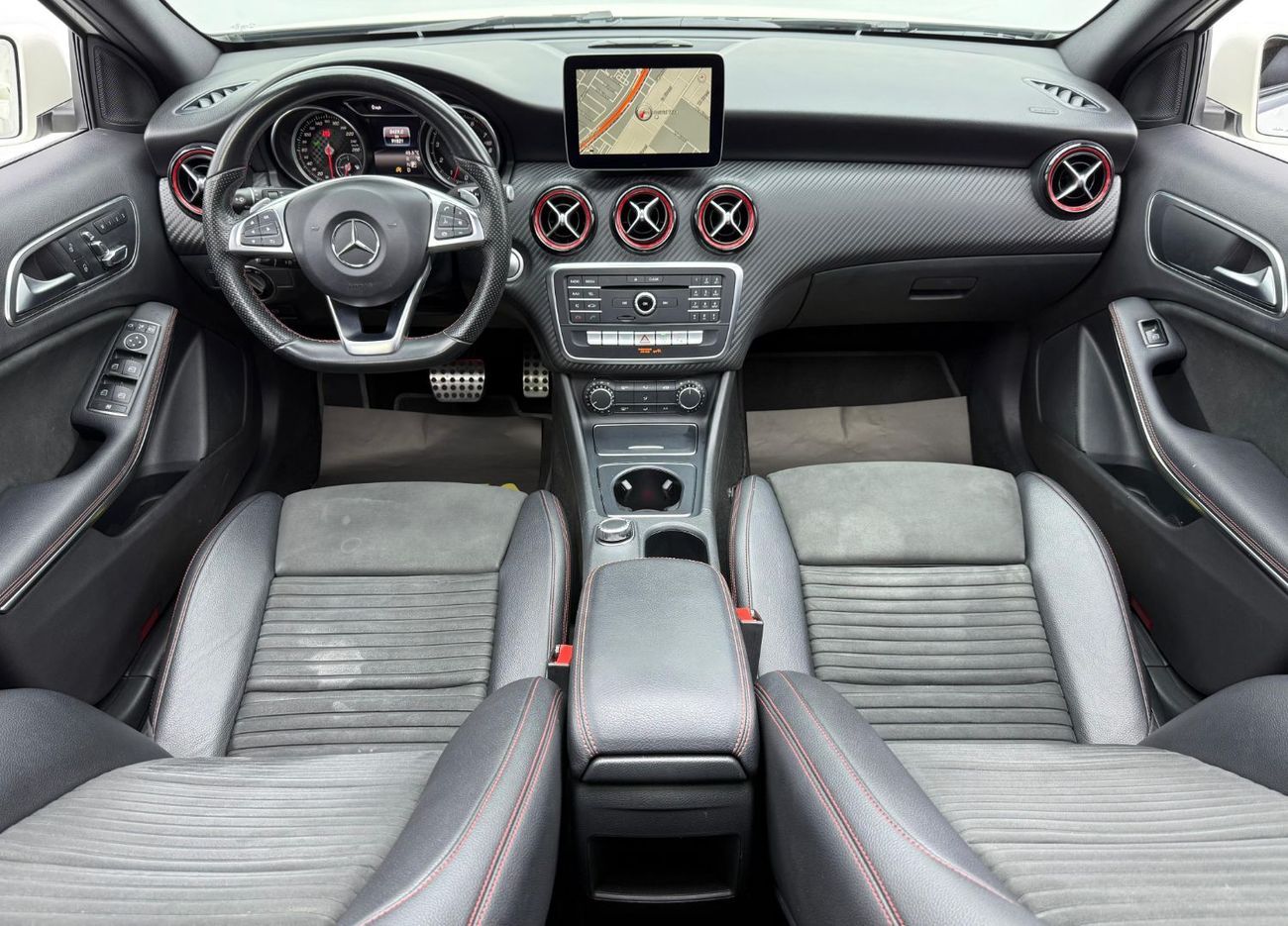 Mercedes-Benz A 250 std 2.0L (221 HP) 2018 Mercedes Benz A250, Warranty, Service History, Excellent Condition, GCC