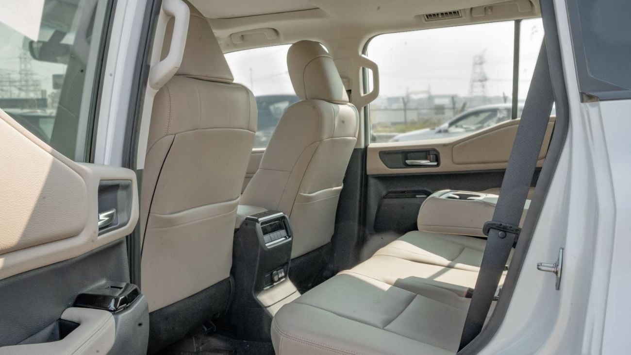 Toyota Prado 2025 Toyota Land Cruiser Prado 2.8L AT Diesel (White-Beige)