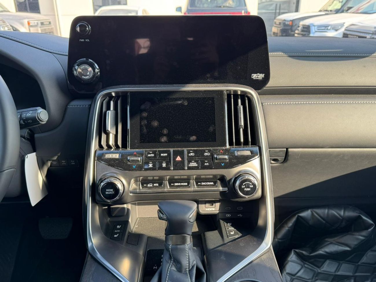 Lexus LX 600 LEXUS LX600 OVERTRAIL 3.5L 2025