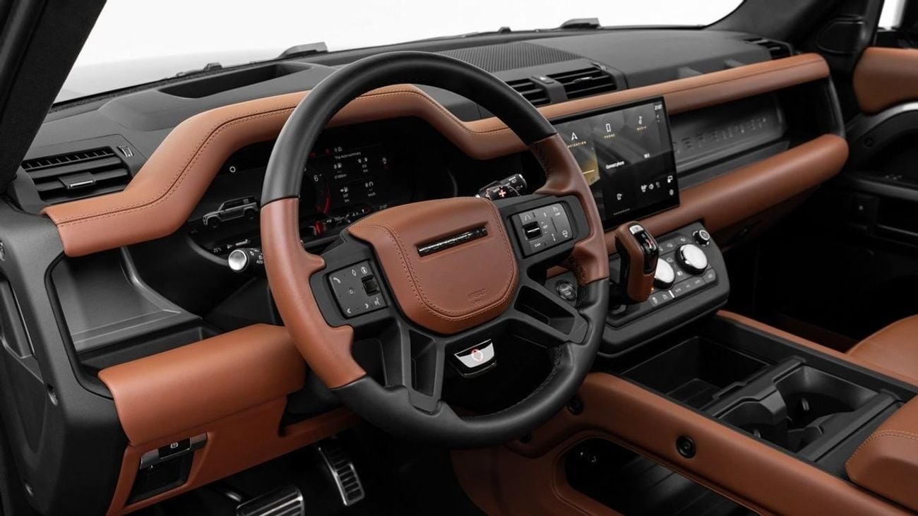 لاند روفر ديفندر OCTA - 2025 - Euro Specs - Under Warranty