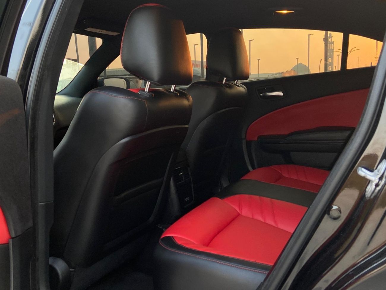 دودج تشارجر R/T سكات باك