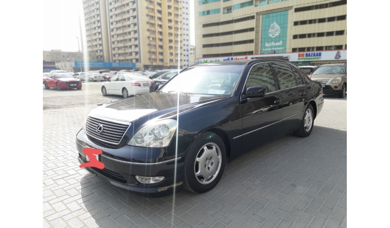 لكزس LS 430 لكزس LS430 موديل 2003 وارد امريكي تلت ارباع الترا فتحة جلد جلد يوجد شااشة