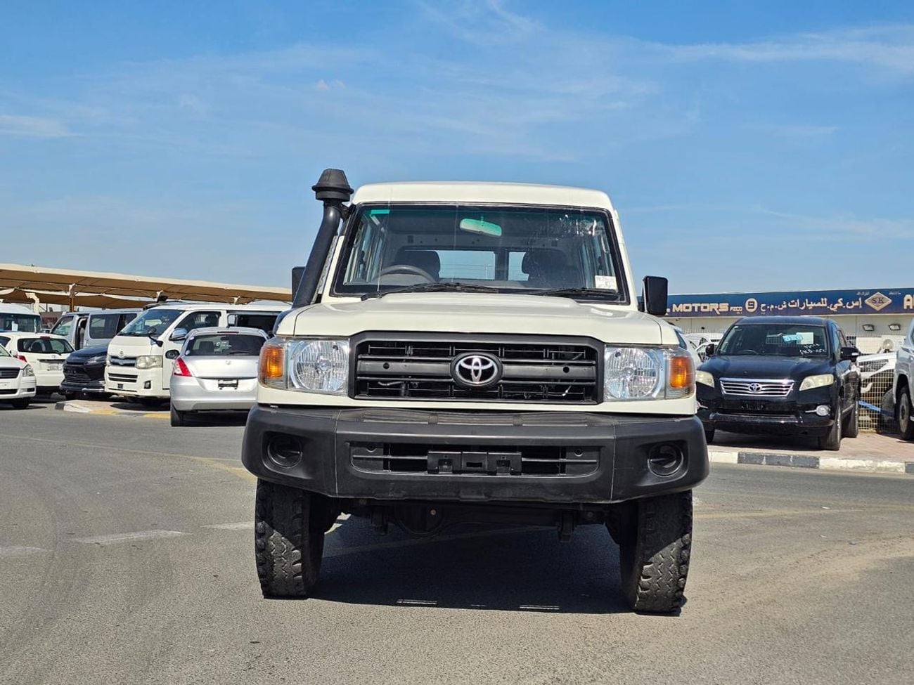 تويوتا لاند كروزر 70 LANDCRUISER LC78/ 4.2L DIESEL M/T / RIGHT HAND/ TROOP CARRIER / EXPORT ONLY