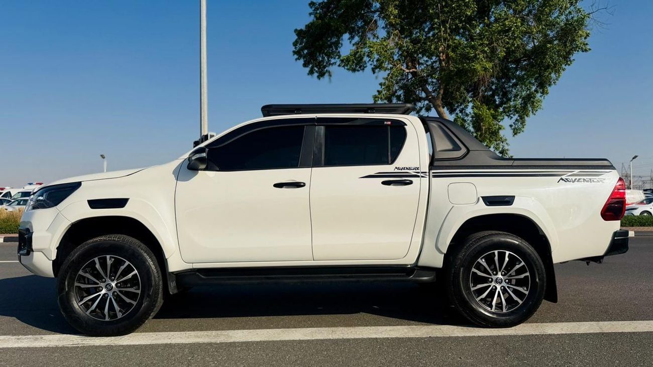 تويوتا هيلوكس 2019 | 2.8L DIESEL ENGINE | AT | RHD | ROOF RACK | SPORTS BAR | TOW HITCH | MULTIMEDIA SCREEN | PREM