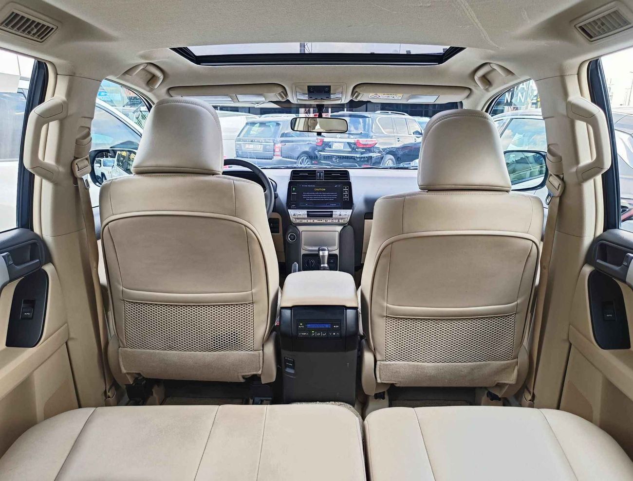 Toyota Prado VXR V6 OPT // 1922 AED Monthly // FULL OPTION (LOT # 70198)