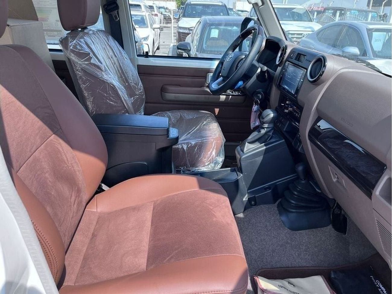 Toyota Land Cruiser 70 4,0L V6 A/T GAS LX