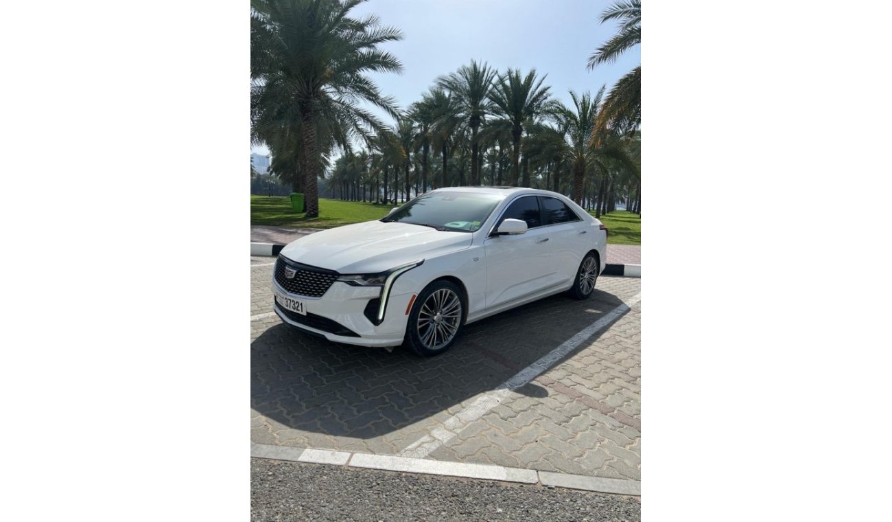 Cadillac CT4 2021