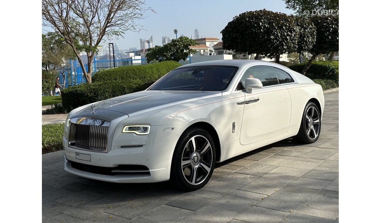 رولز رويس واريث Rolls Roys Wraith/ 2018 model/ GCC/ accident free/ original paint/ perfect inside and outside.