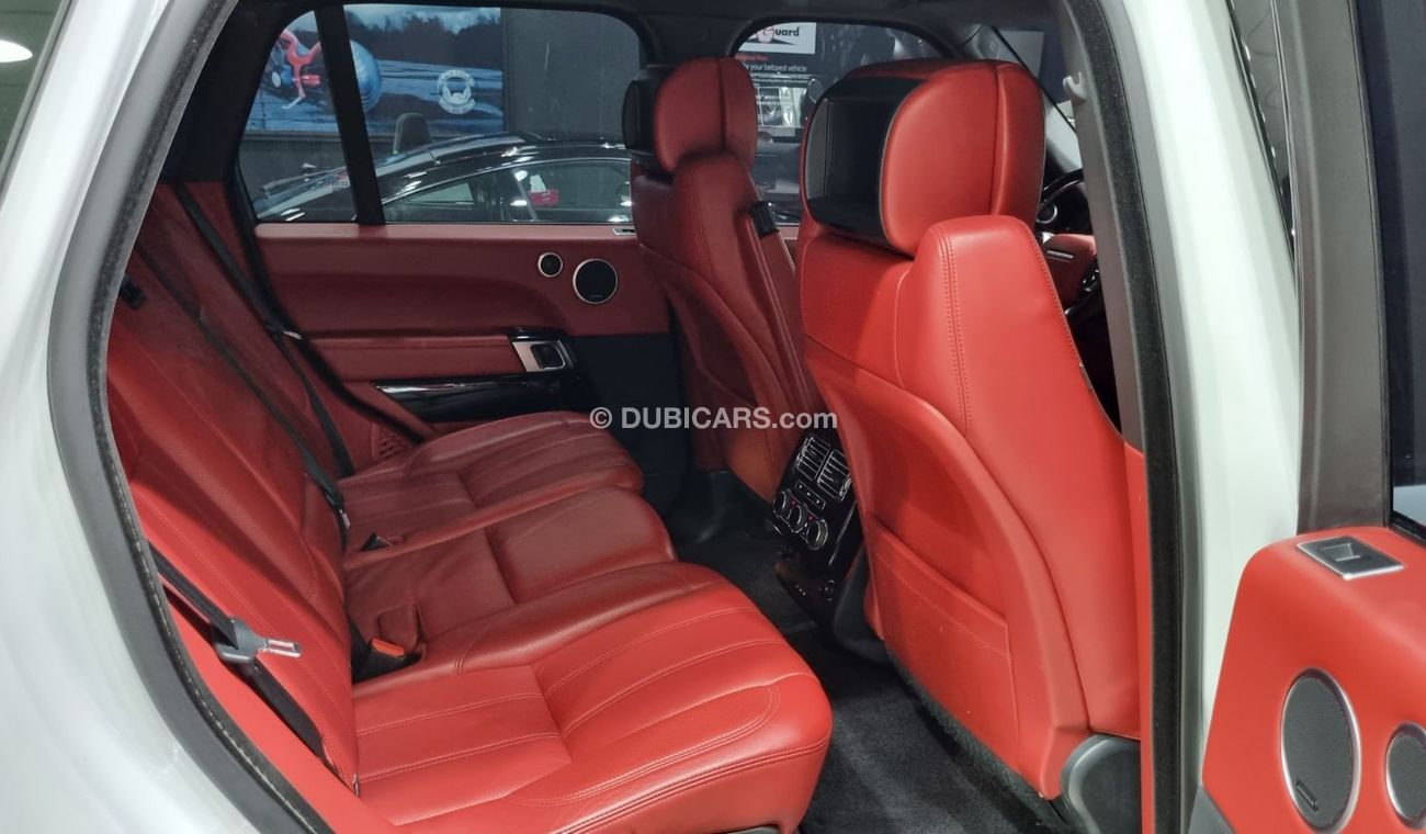 لاند روفر رينج روفر RANGE ROVER VOGUE AUTOBIOGRAPHY GCC FACE LIFT 2021 IN BEAUTIFUL CONDITION FOR 159K AED