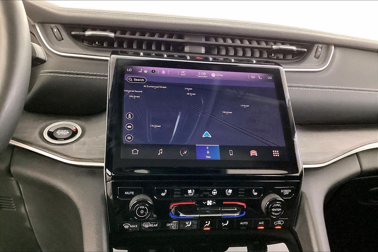 Jeep Grand Cherokee Limited Plus | National Day Celebration | Guaranteed Warranty | 0 Down Payment