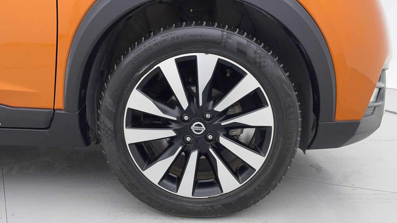 Nissan Kicks SL 1.6 | Zero Down Payment | Free Home Test Drive