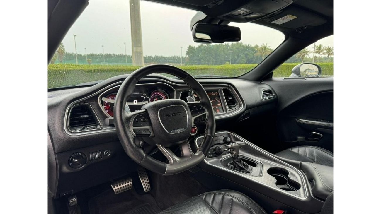 Dodge Challenger DODGE CHALLENGER SRT HELLCAT 2016 IMPORT CANADA NO ACCIDENT  PERFECT CONDITION