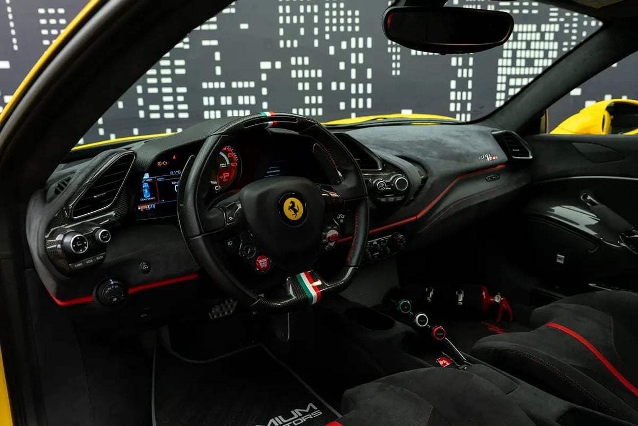فيراري 488 بيستا High Spec