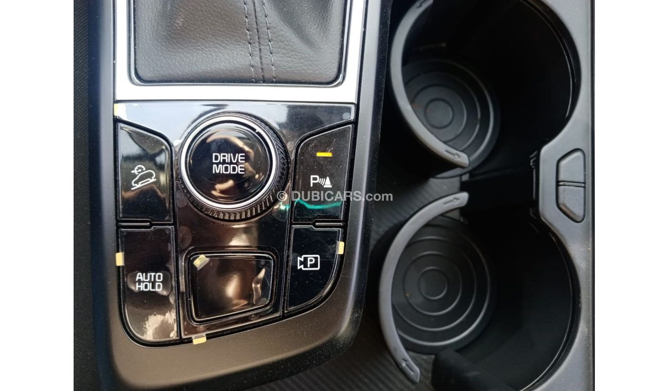 كيا سبورتيج KIA SPORTAGE PETROL 5 SEATER 2023MY EXPORT ONLY