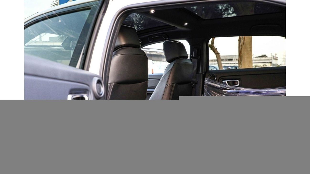 Honda e:NS1 2023 Honda eNS1 Realm - White inside Black | Export or Local Sales (VAT+ Customs)