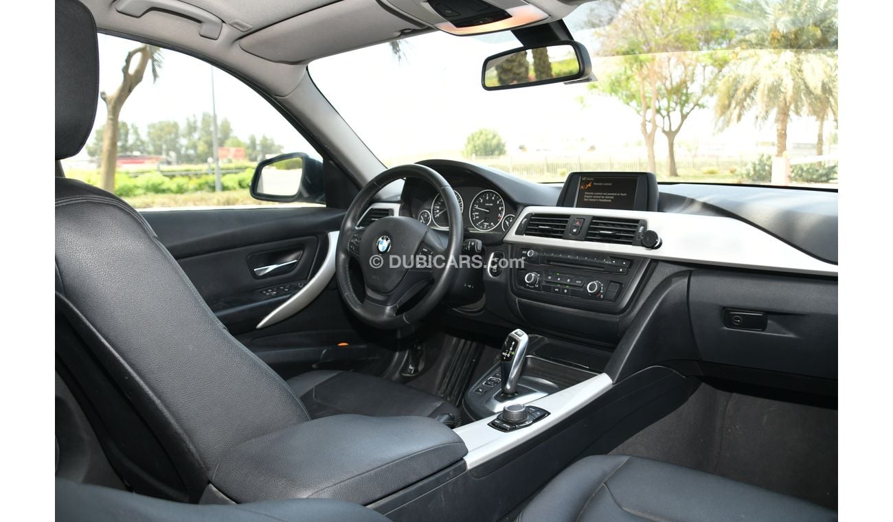 BMW 320i I 2012 - 4 CYLINDER - TWIN TURBO - GOOD CONDITION