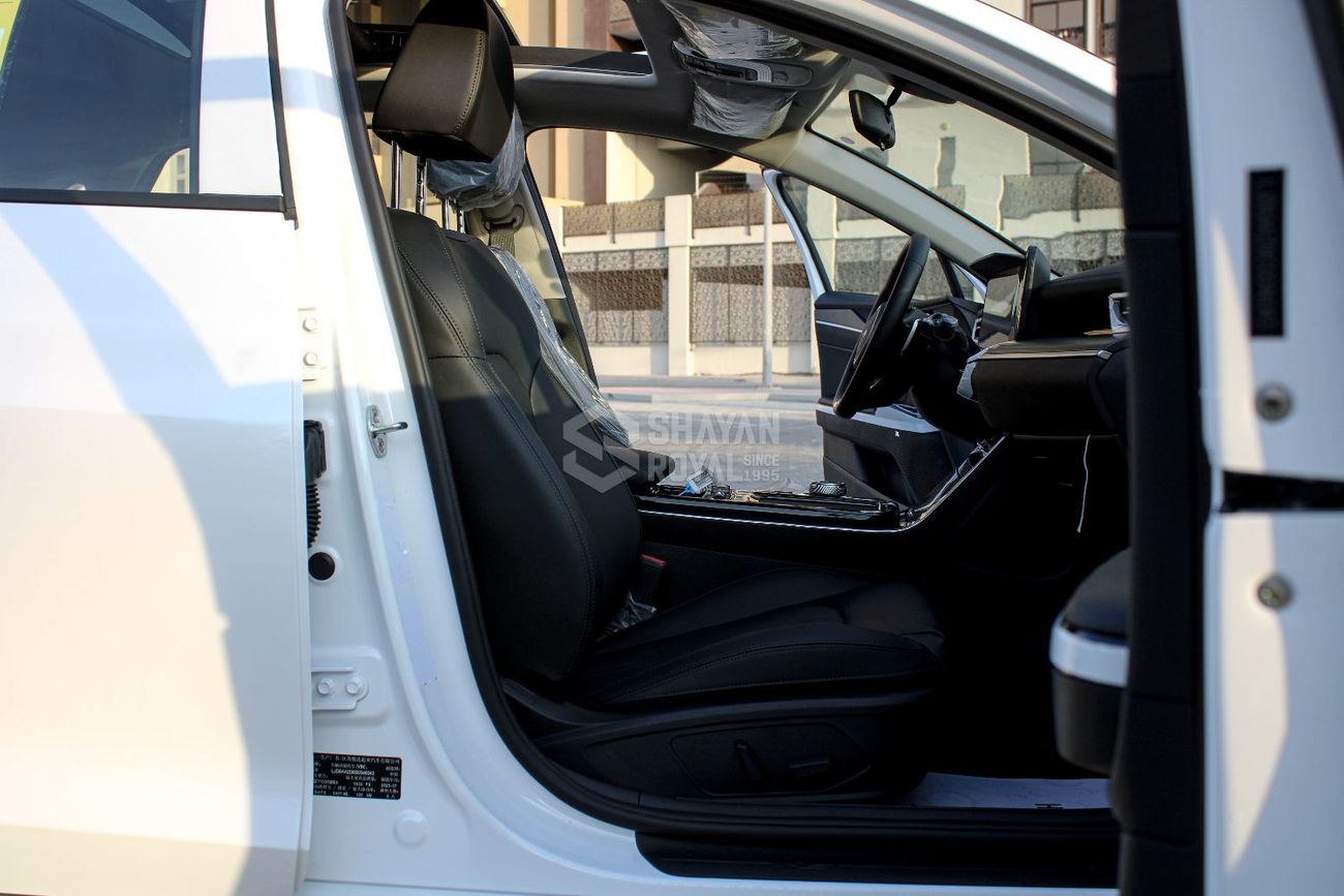 كيا K5 PREMIUM EDITION 1.5L TURBO PETROL AT 2025MY