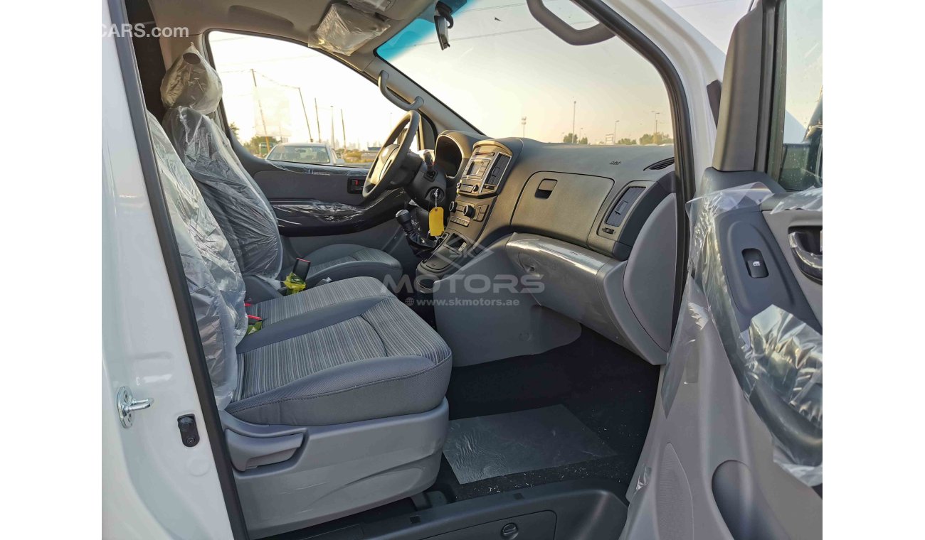 Hyundai H-1 2.4L Petrol, Cargo Van 3 Seat, Manual Gear (CODE # HCV02)
