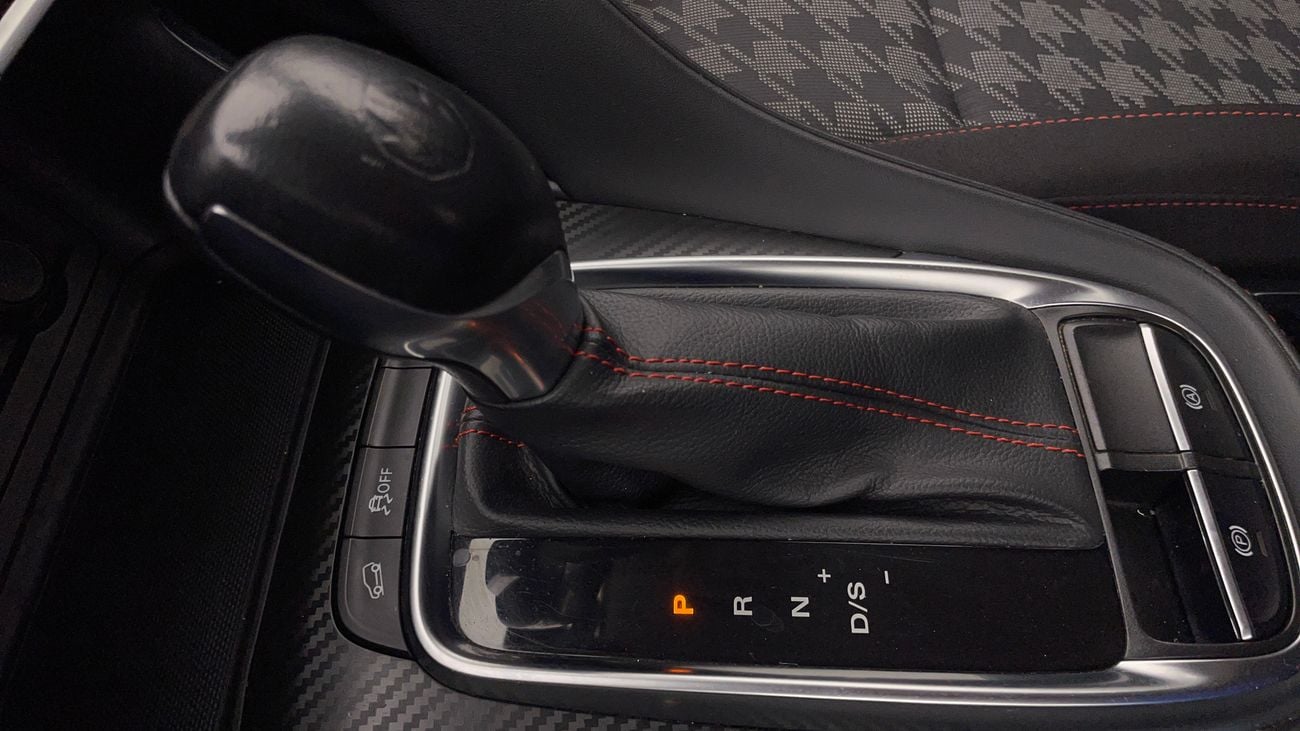 أم جي ZS STD 1.5 | بدون دفعة مقدمة | اختبار القيادة في المنزل