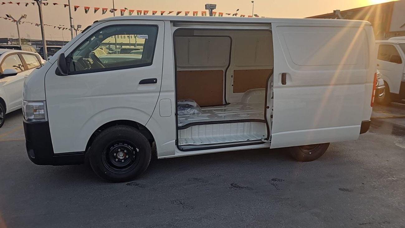 Toyota Hiace DLS -Standard Roof  Panal Van 2.8L