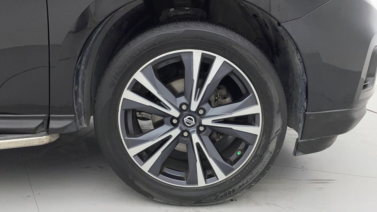 نيسان باثفايندر SL 3.5 | بدون دفعة مقدمة | اختبار قيادة مجاني للمنزل