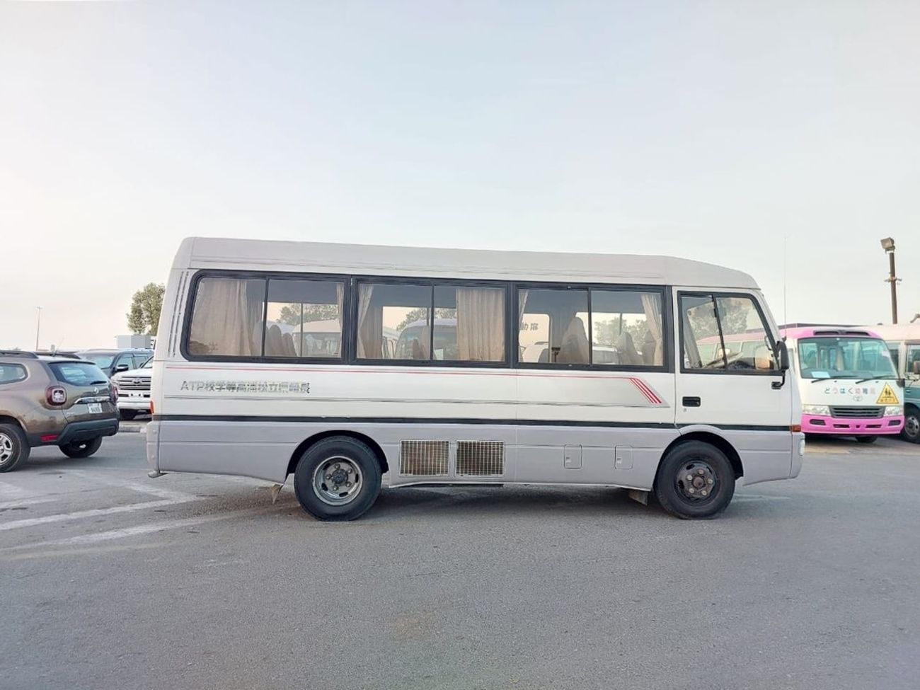 Mitsubishi Rosa MITSUBISHI ROSA BUS RHD 1997 MODEL 4.5 L DIESEL AUTOMATIC(PM41219)