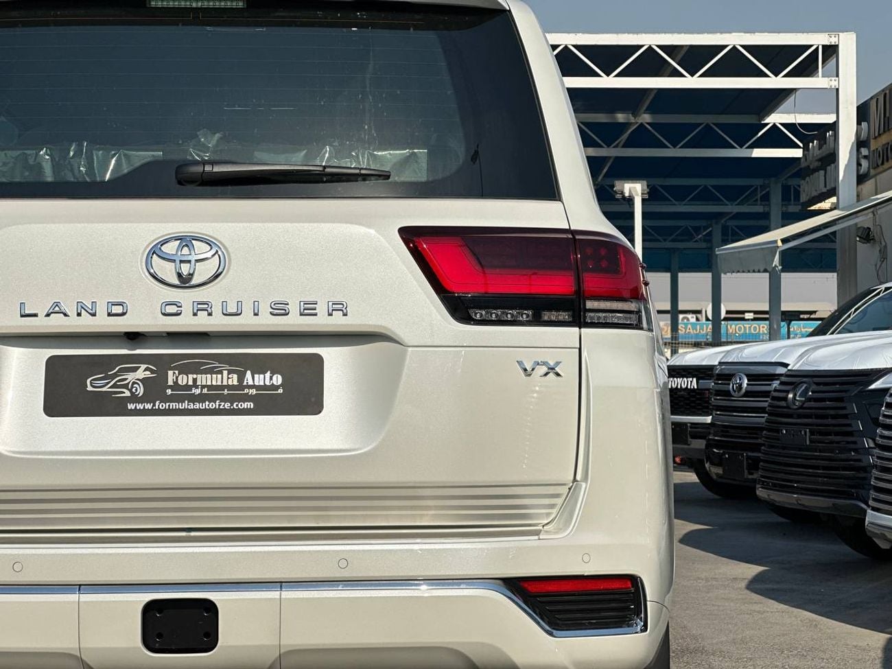 تويوتا لاند كروزر VX 3.5 لتر PTR أوتوماتيك // 2026 // كاملة المواصفات مع رادار، كاميرا 360 درجة، ذاكرة، ومقاعد مدفأة و