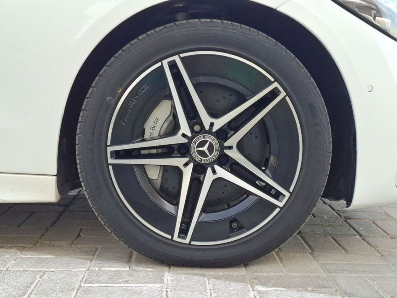 Mercedes-Benz C 300 Mercedes-Benz C300 full option 2023