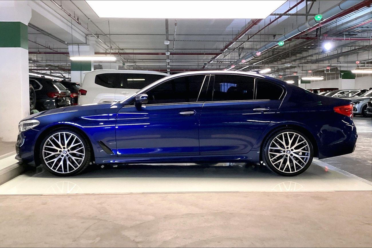 بي أم دبليو 520i M Sport | شامل الضمان | 0 ﺪﻔﻋﺓ ﺃﻮﻟﻯ