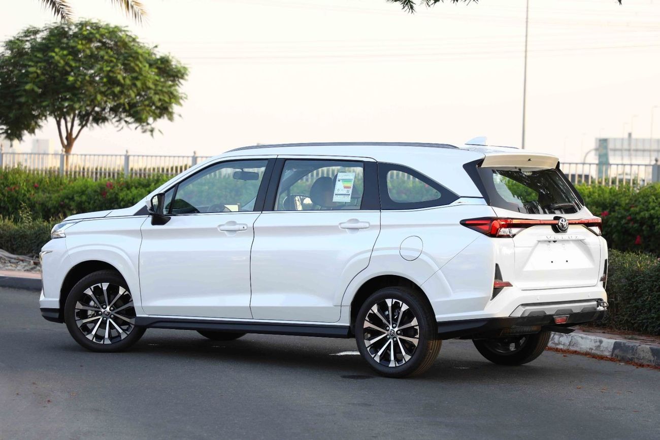 تويوتا فيلوز 2023 Toyota Veloz V 1.5 - White Black | Export Only