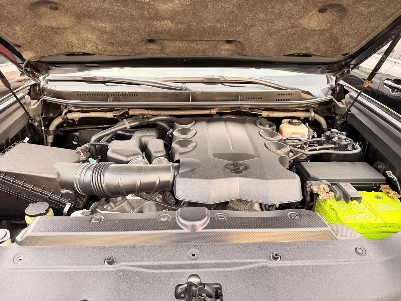 Toyota Prado VXR 4.0L 4WD