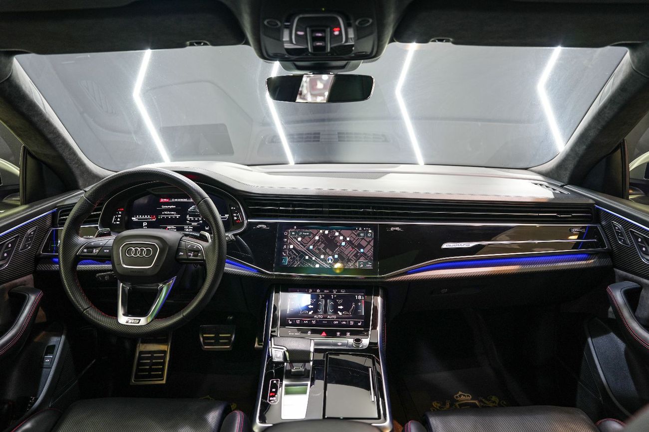 Audi RS Q8 TFSI quattro 4.0L Bang & Olufsen Audio, Carbon Fiber Inetrior, Panoramic Roof, Al Nabooda Service Pa