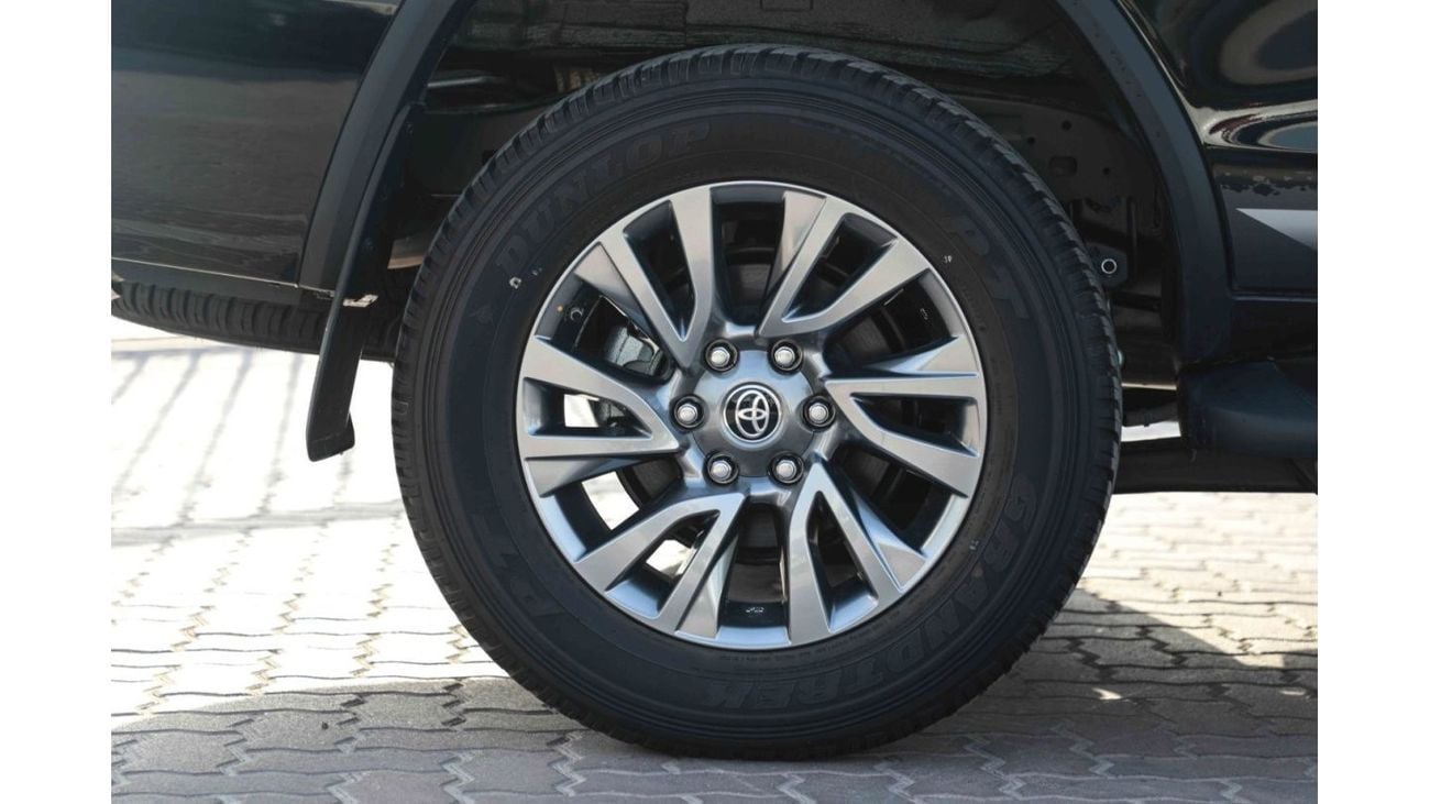 تويوتا فورتونر تويوتا فورتشنر 2024 4.0 4X4 HI Adventure - أسود من الداخل أسود | للتصدير فقط