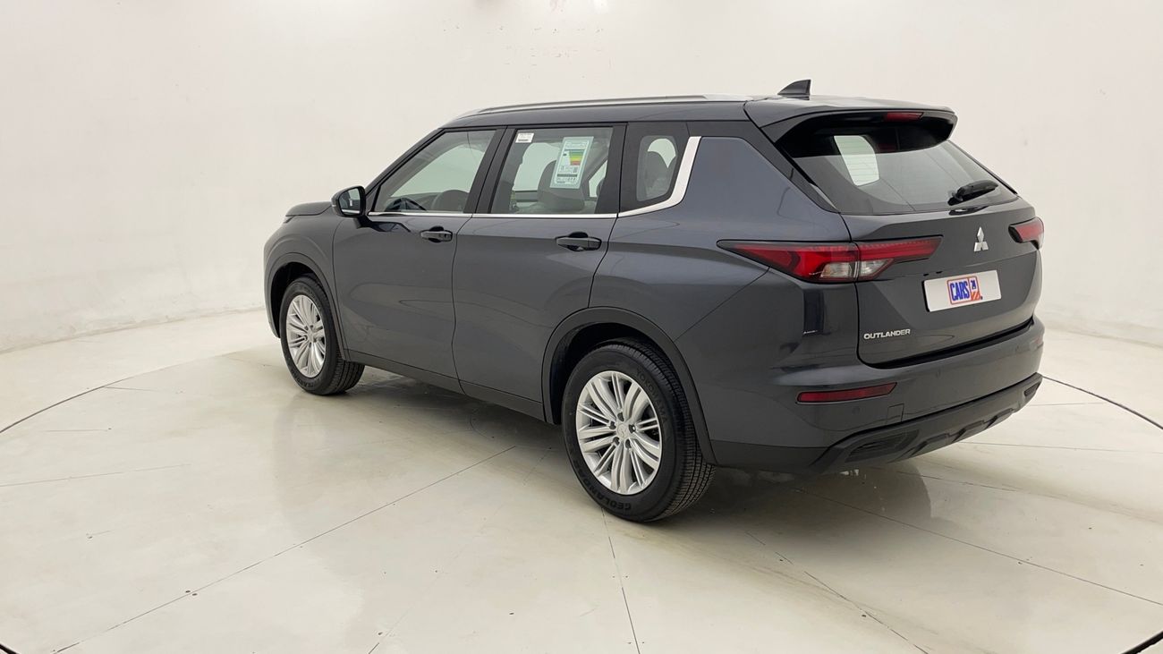 Mitsubishi Outlander MIDLINE WITH SUNROOF 2.5 | Zero Down Payment | Home Test Drive