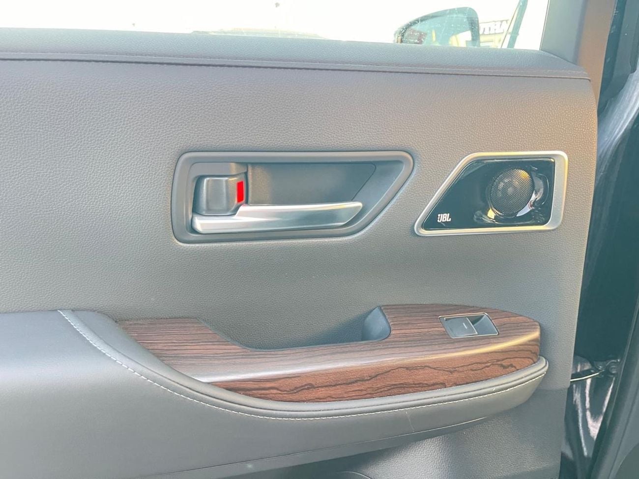 تويوتا لاند كروزر