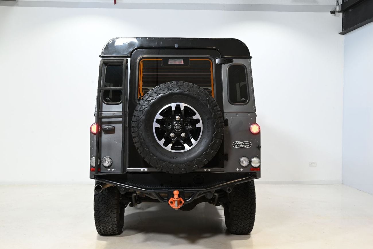 Land Rover Defender 110 2016 Land Rover Defender 110 HSE, Service History, Excellent Condition, Clean title