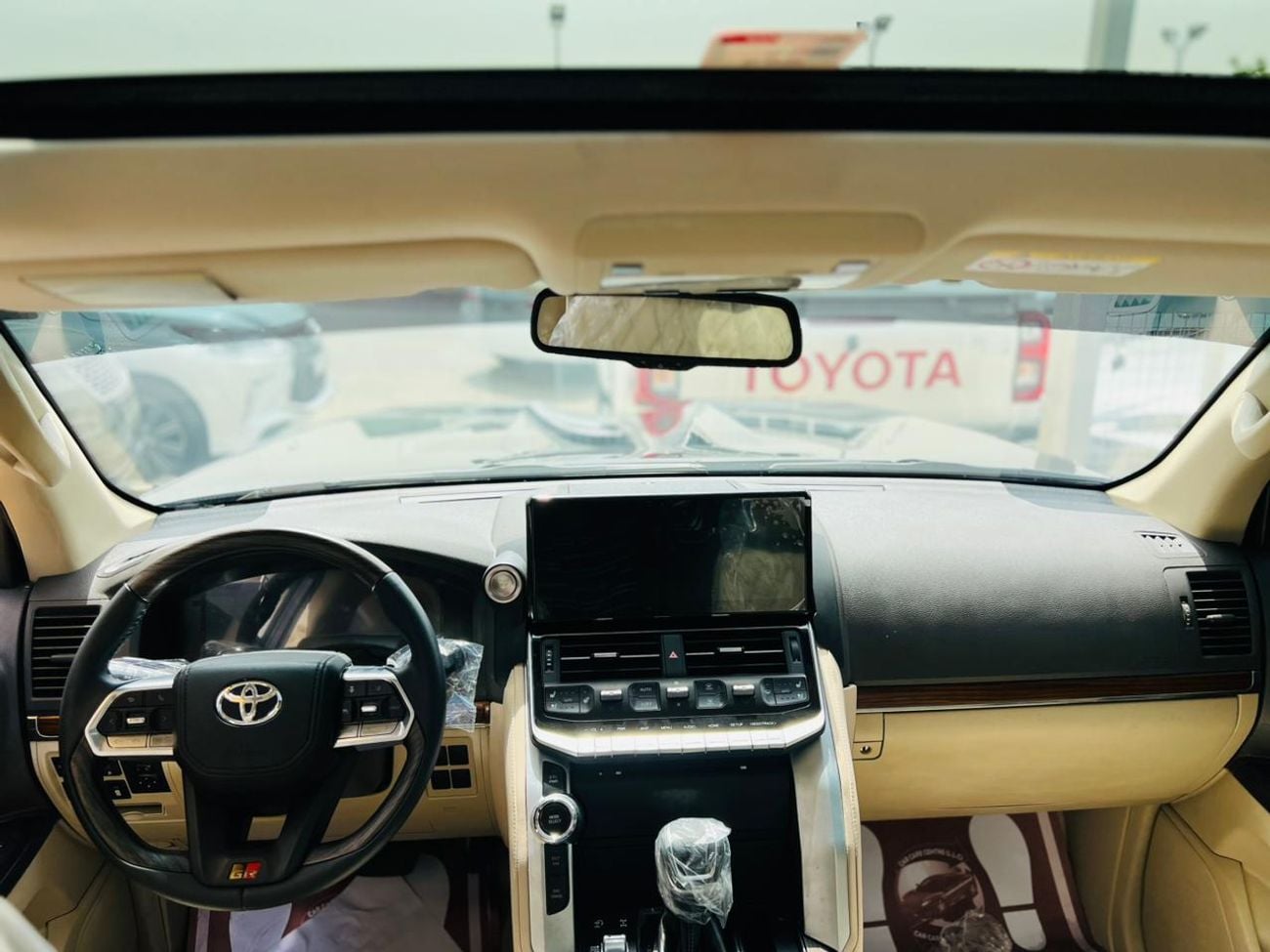 تويوتا لاند كروزر GXR 4.0L (271 HP) 4WD