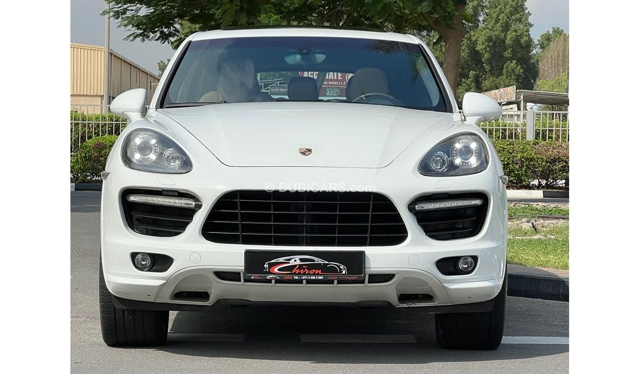 Porsche Cayenne PORSCHE CAYENNE GTS 2014 GCC FULL OPTION