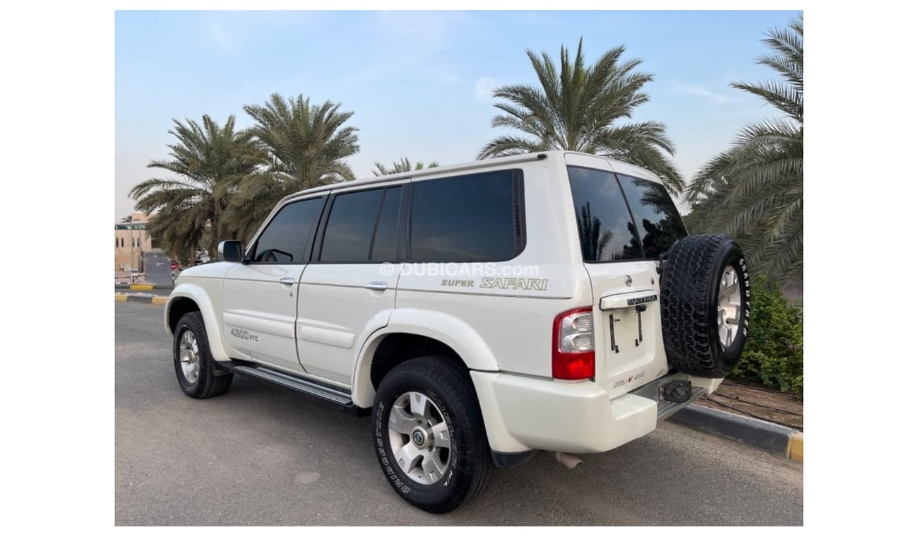 Nissan Patrol NISSAN PATROL Super safari model 2002 GCC Excellent Condition