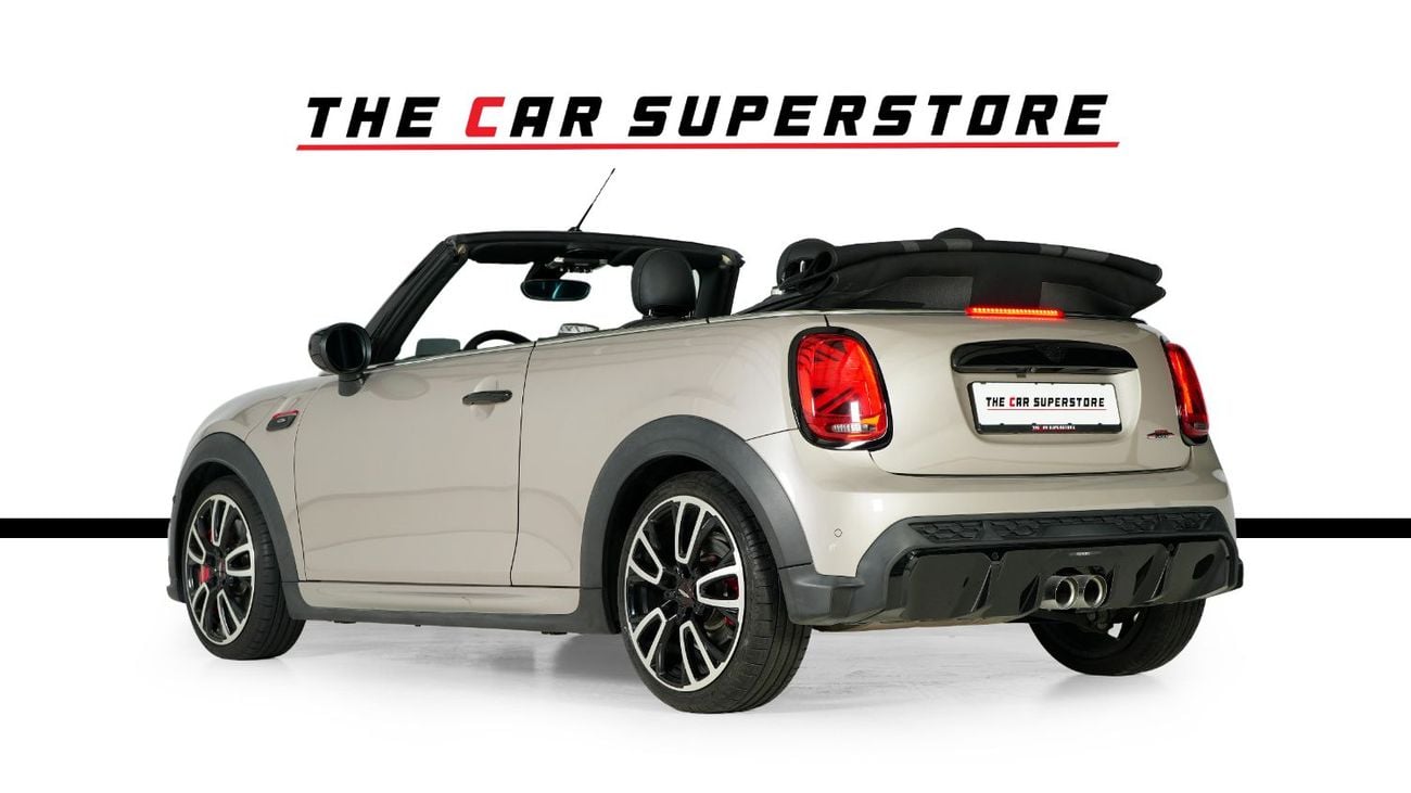 Mini Cooper S CABRIO John Cooper Works-Cabriolet-GCC-full service history-well maintained