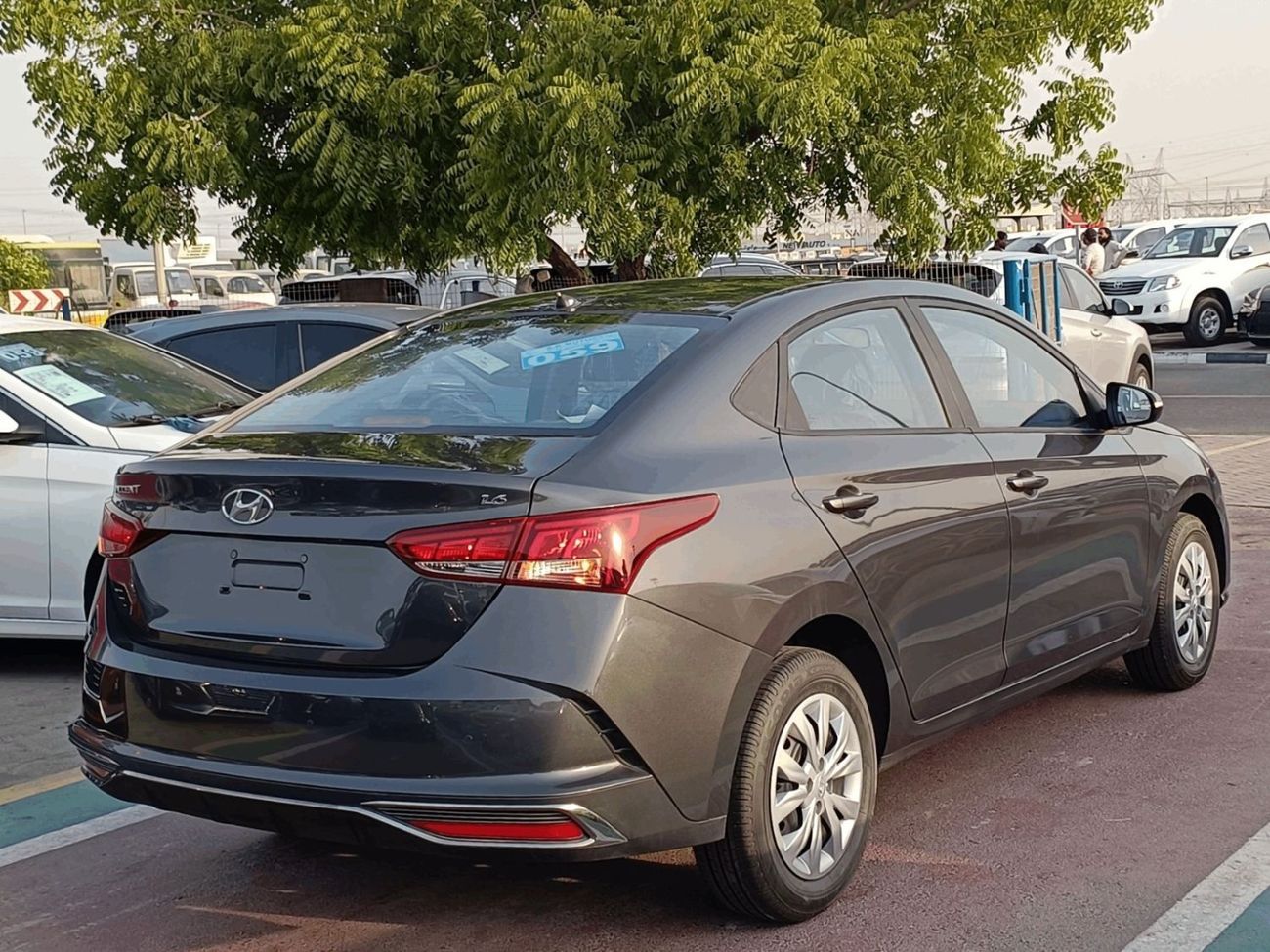 Hyundai Accent 1.6L / AVAILABLE FOR UAE/ BRAND NEW/ ALLOY RIMS (CODE#67827)