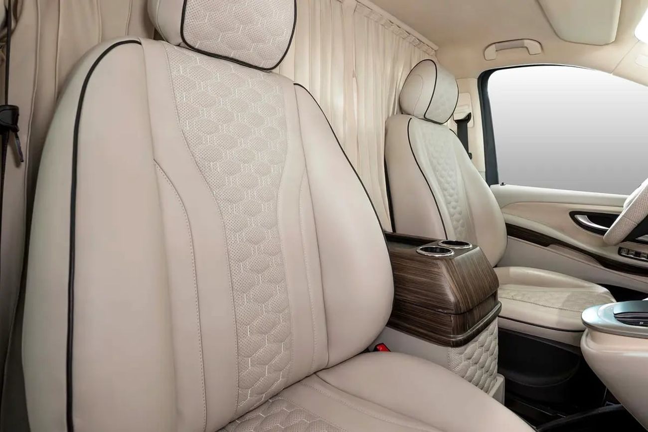 Mercedes-Benz V 250 Premium Edition - European Built Revolver VIP | 1 Year Warranty Included | 0% DP | AED 4,312 P/M |