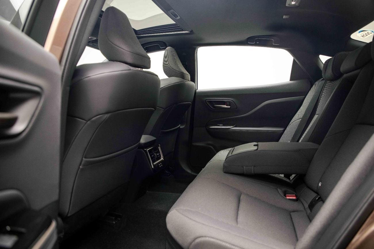 Toyota Crown HEV 2.5L - Precious Bronze Inside Black | Export Only