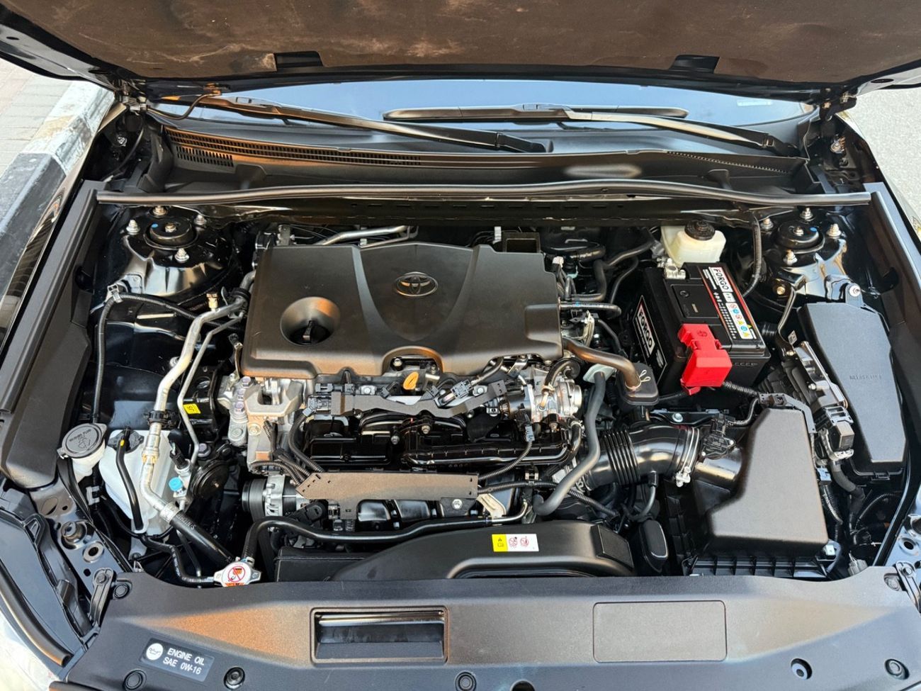 تويوتا كامري SE 2.5L (204 HP)