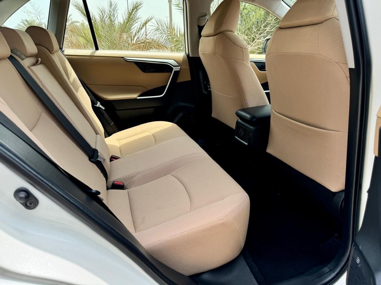 Toyota RAV4 GX 2020 2.5L GCC (1280/-MONTHLY)