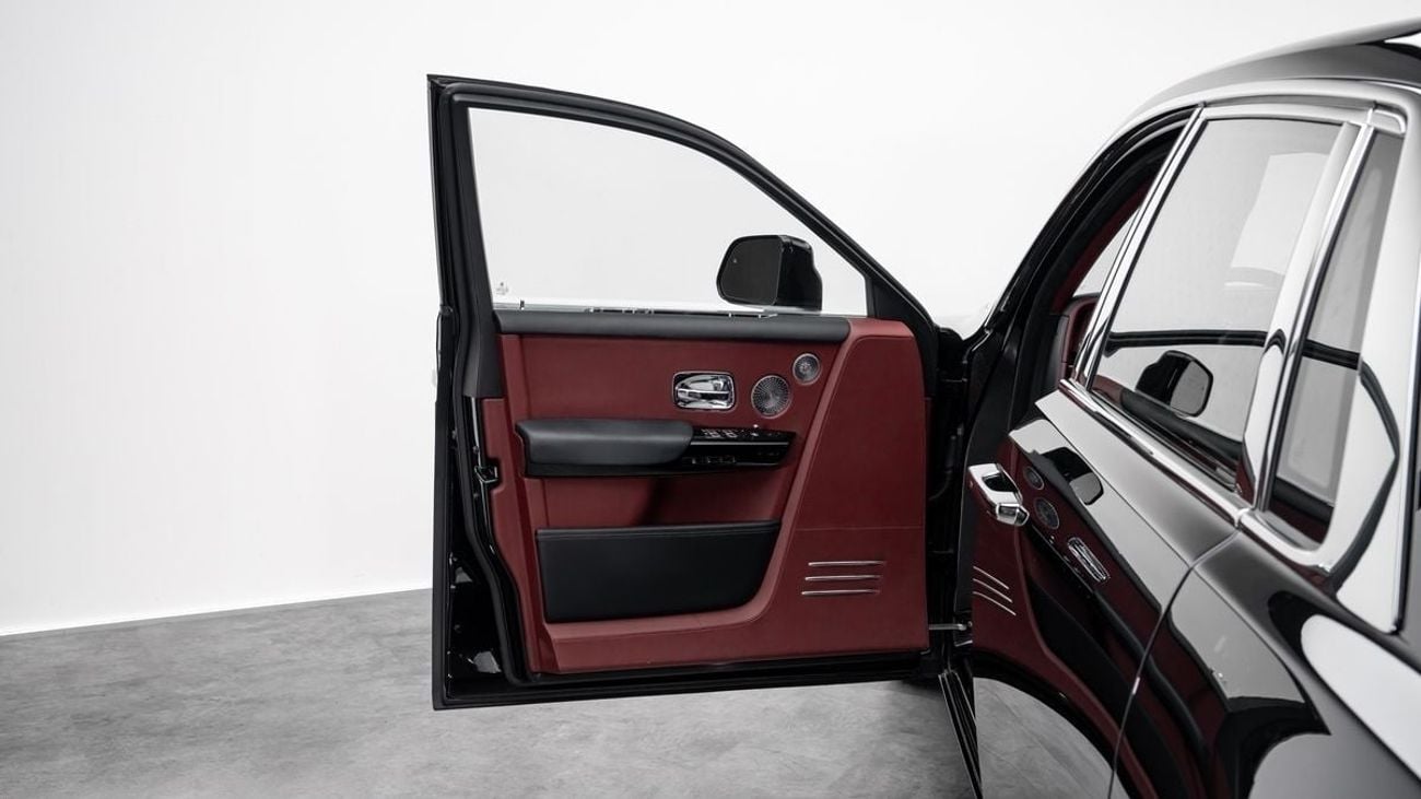 Rolls Royce Phantom STANDARD - 2019 - GCC Specs