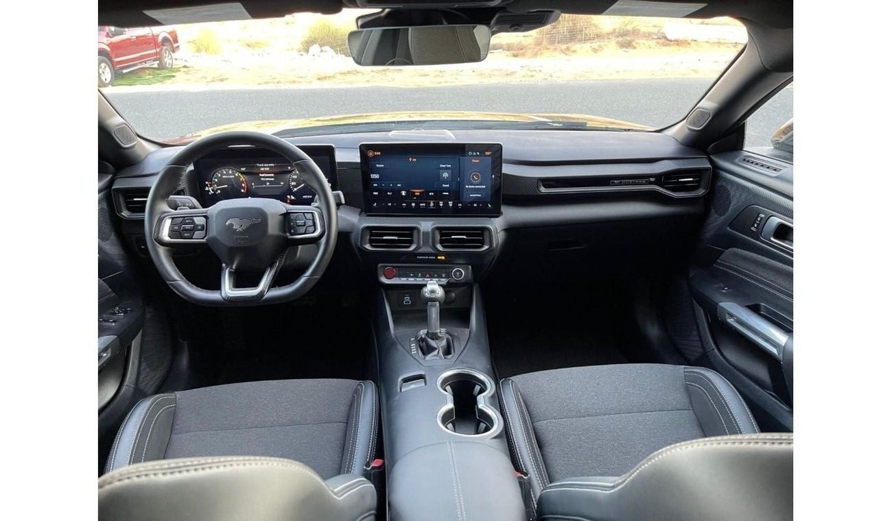 Ford Mustang GT 5.0 / PREMIUM /ELECTRONIC EXHAUST/ 4000 MILES ONLY / FULL OPTIONS