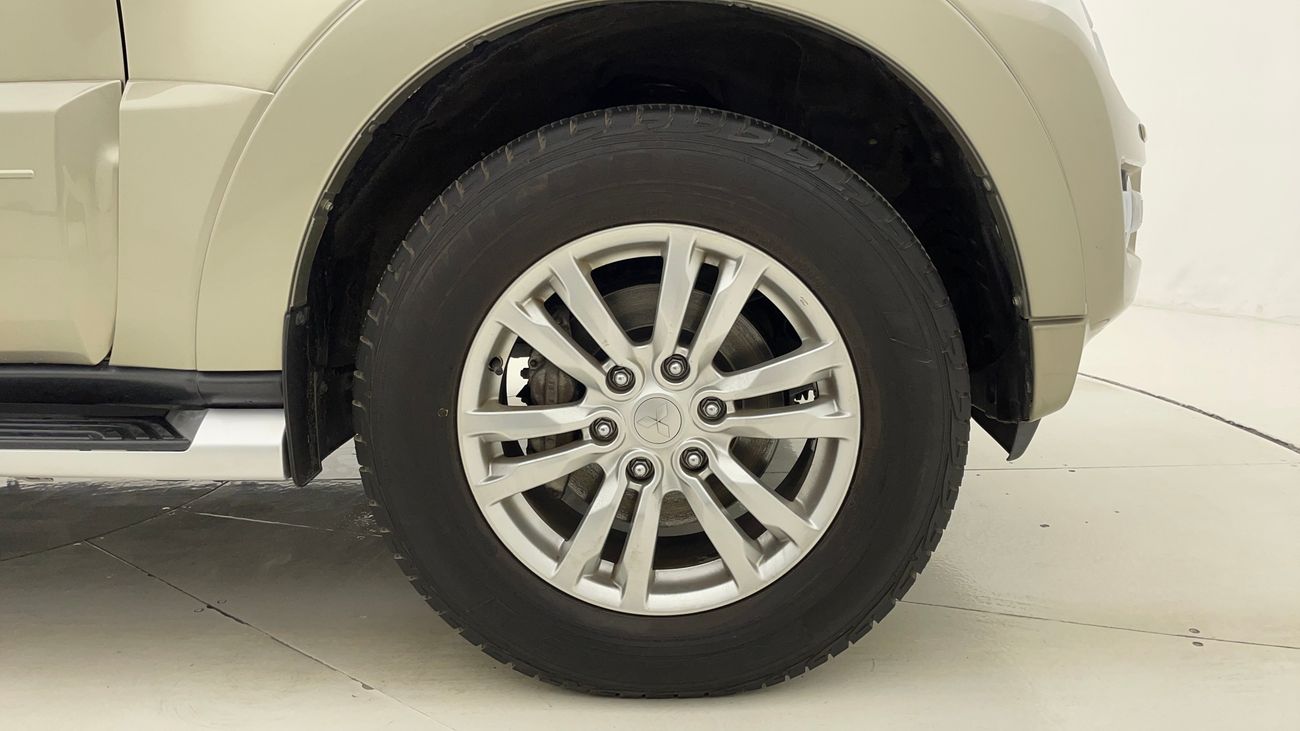 Mitsubishi Pajero GLS HIGHLINE 3.8 | Zero Down Payment | Free Home Test Drive